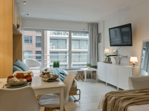 Modern yet Very Cosy and Sunny Flat