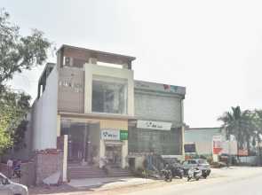 Paradise In by OYO Rooms