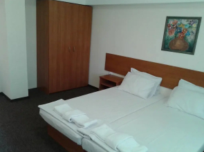Hotel Stroitel
