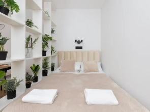 Nature & Bright Apartment by Renters