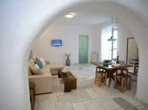 Mykonos Moussa Suites
