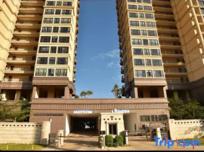 Huizhou Double Moon Bay Evening Wind Holiday Sea View Apartment