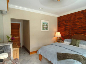 Heron House - Adult Only
