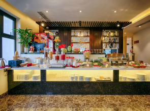 Sofia Suite Hotel Danang