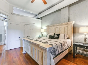 Steps to Historic Riverfront: Chic Dtwn Condo!