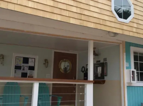 Catalina Beach House