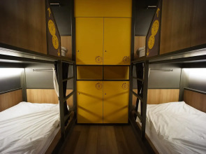 BRB Hostel Bangkok Silom