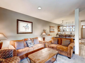 River Glen  106c 2 Bedroom Condo by RedAwning