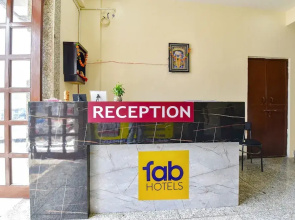Fabhotel Diamond I