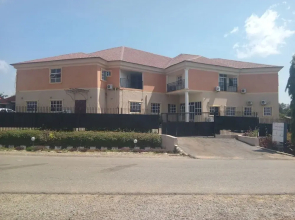 Deroma Hotels & Suites