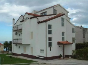 Mediterano Apartmani