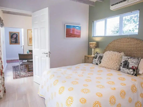 Delightful double story loft in the centre of town