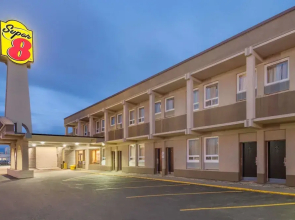 Super 8 Thunder Bay