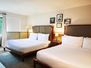 Days Inn by Wyndham Lenox MA