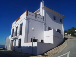 Heimahomes Casares Views