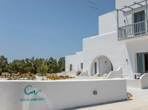 Crystal Mare Suites