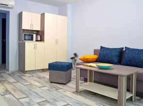 Visito Apart House
