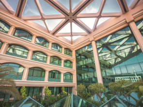 Mövenpick Grand Al Bustan Dubai