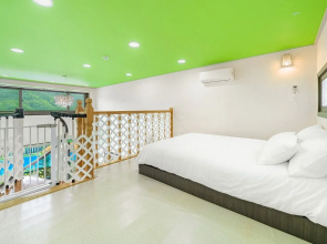 Gapyeong Sky Vill Spa Pension