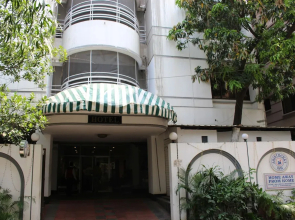 Aristocrat Inn