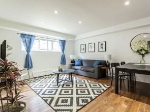 Modern Plateau Suites by Sonder