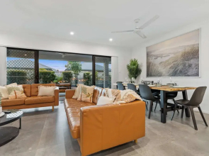 Trinity Oasis Spa BBQ Family Retreat