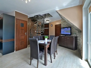 APARTAMENT PIOTR i PAWEŁ 8 os KRYNICA MORSKA DELUXE 2 poziomy