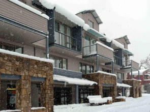 Squatter's Run Apartments