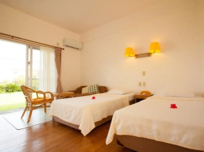 Hoshizuna Beachfront Coral Garden