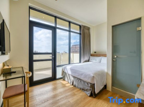 Hotel G
