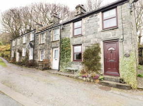 6 Gellilydan Terrace