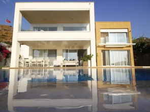 Villa Beaton