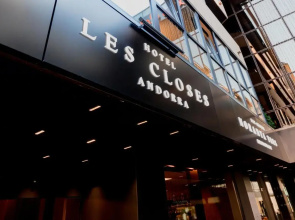 Les Closes