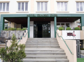 Grajski Dvor