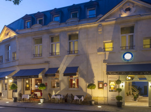 Brit Hotel Chinon le Lion d'Or