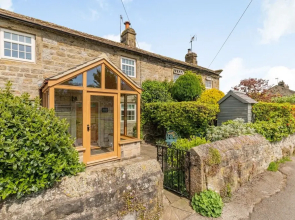 Bumble Cottage