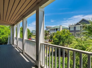 Beach House-paradise With Screened Porches, Decks, Library, And Wifi Sunny Dunes 6 Bedroom Home by Peace Vacations