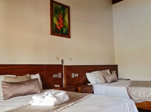 Arenal Hostel Resort Towers