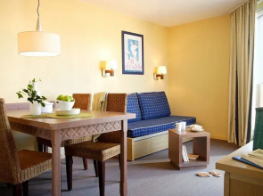 Pierre  Vacances Cannes Beach