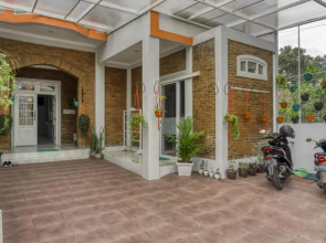 RedDoorz near Sindu Kusuma Edupark 2