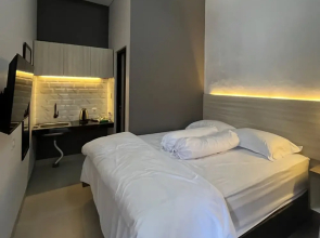 Kaira Room Guest House Syariah Mitra RedDoorz