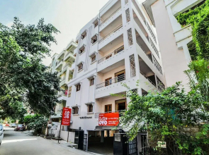 Infinity Service Apartments by OYO Rooms
