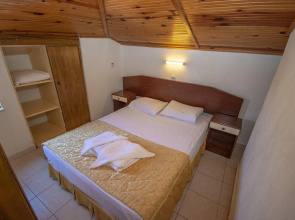 Kamelya Apartments