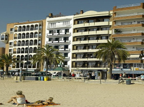 Almirall Apartaments