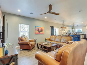 1/2 Mi to Grand Lake: Home w/ Furnished Deck!