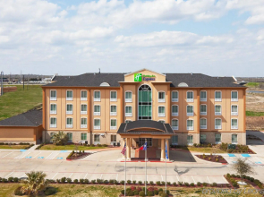 Holiday Inn Express Hotel & Suites Corsicana by IHG