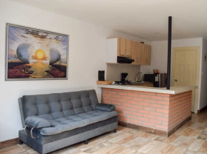 Zabdi Apartahotel