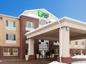 Holiday Inn Express Hotel & Suites Chanhassen by IHG
