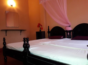 Shahira Hotel