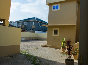 Brannic Lodge - Hostel
